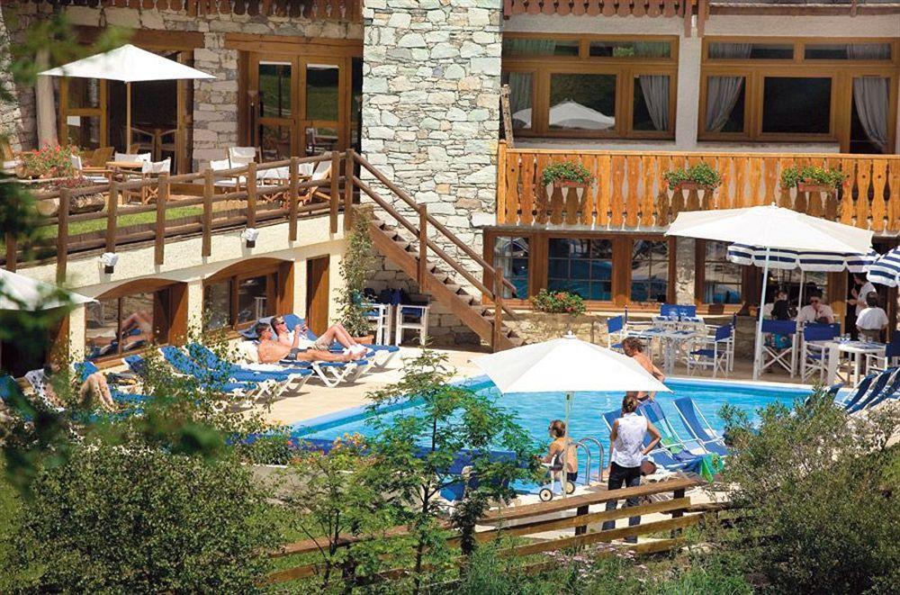 Hotel Altitude Val-d'Isere Exterior photo