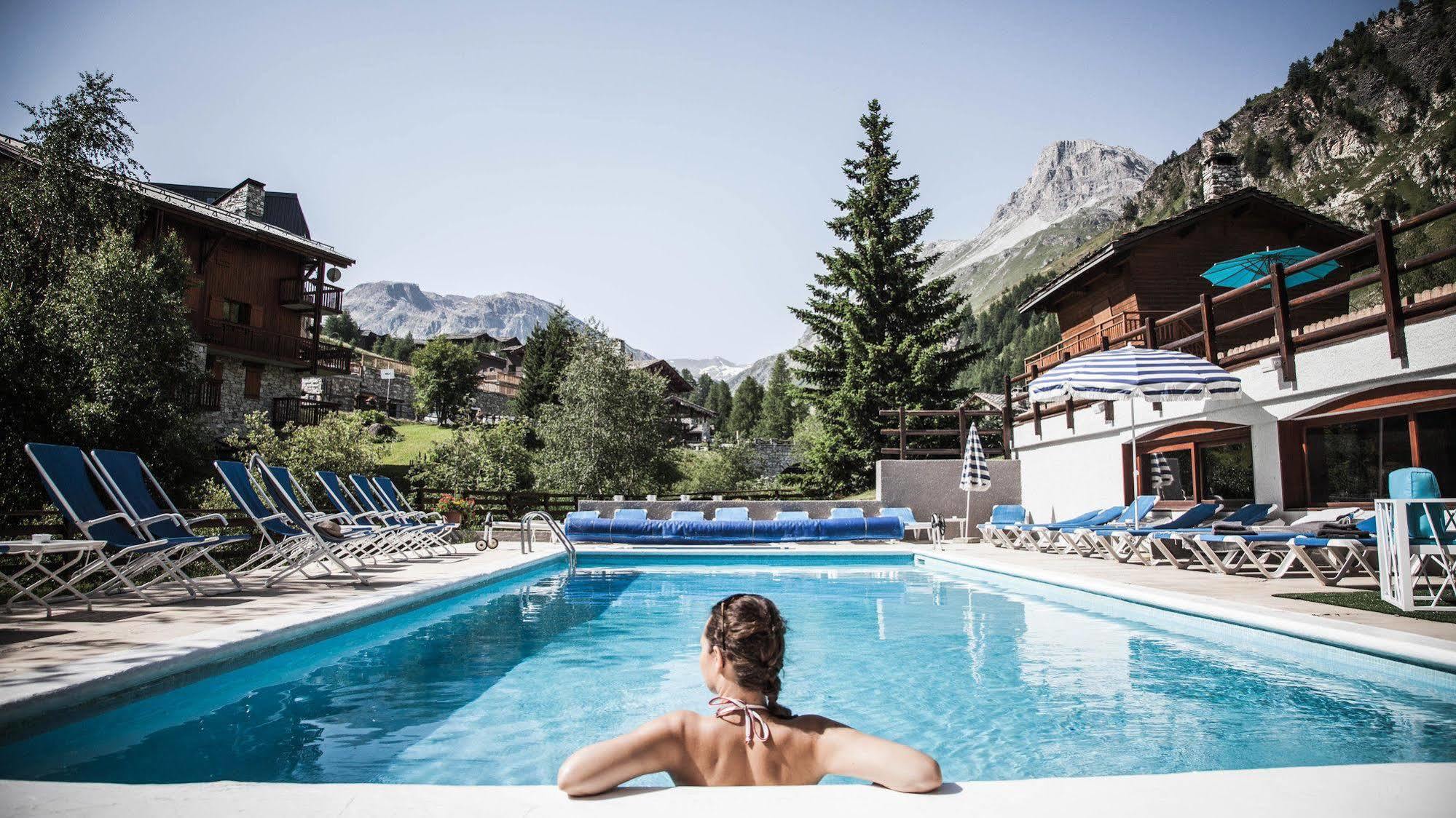 Hotel Altitude Val-d'Isere Exterior photo
